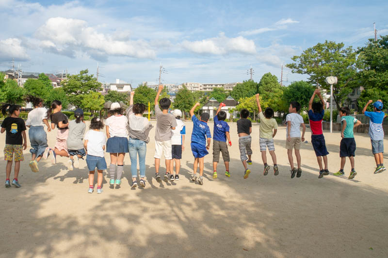 小学校の一部を開放する「放課後オープンスクエア」を枚方で実施する