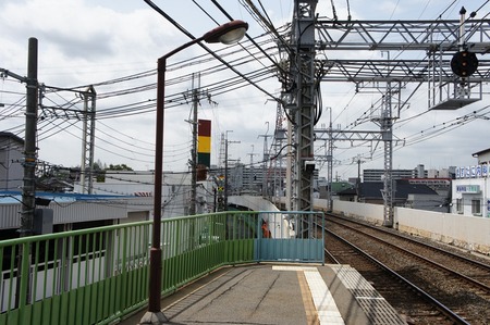 牧野駅20120423-01