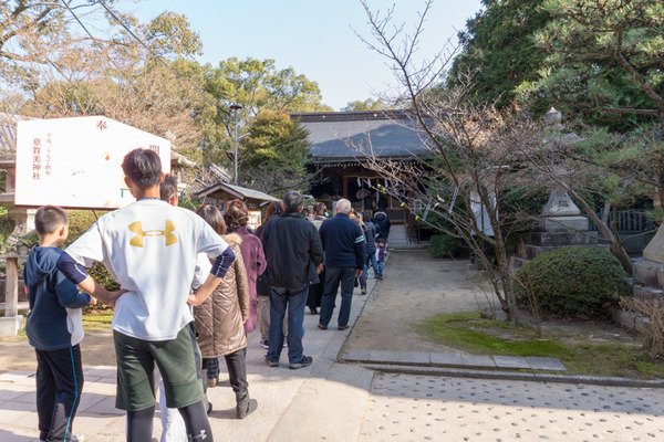 神社初詣-1701031